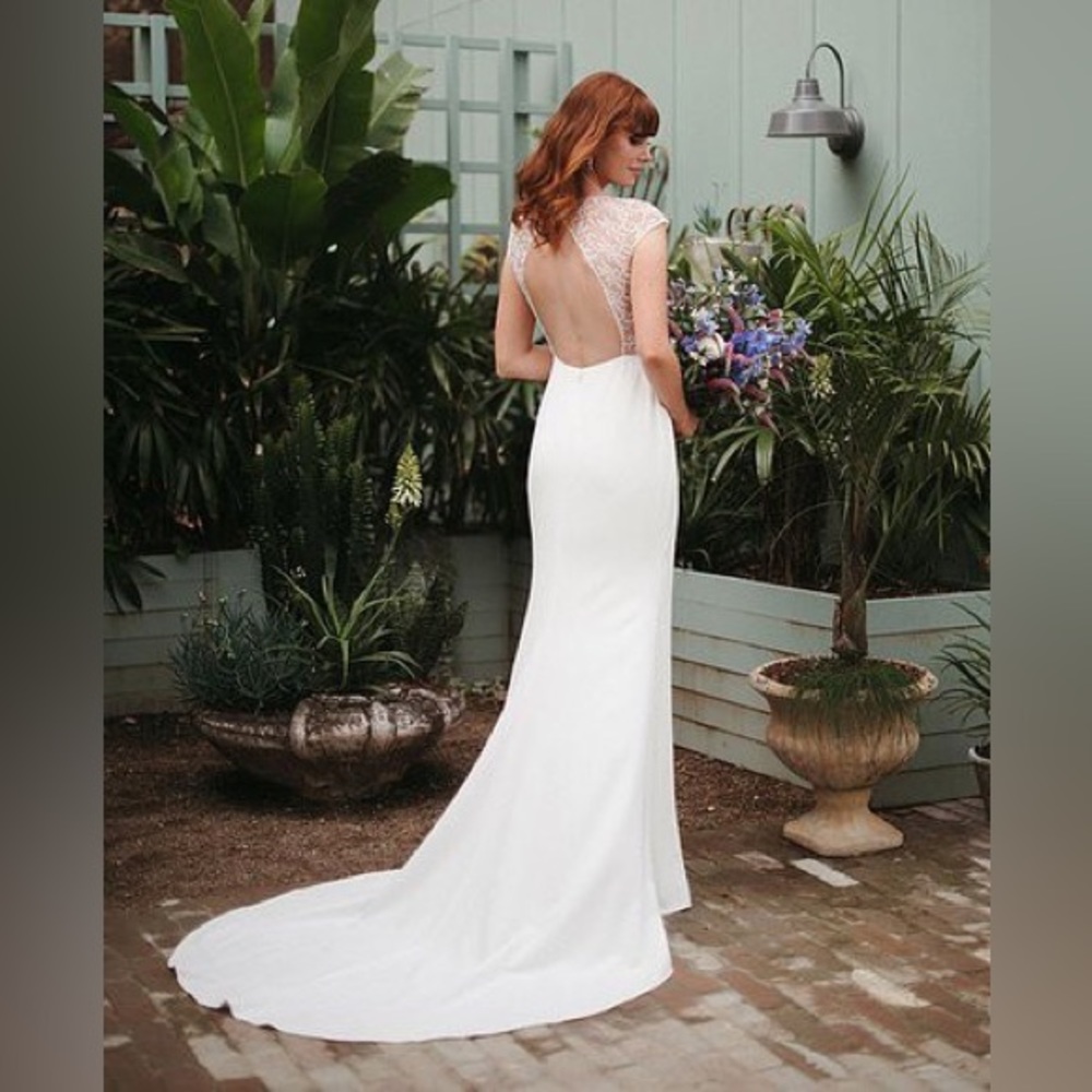 Wendy Makin Lavande Crepe Wedding Dress, US 4